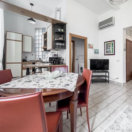 Realkasa Carracci Apartment Bologna Eksteriør bilde