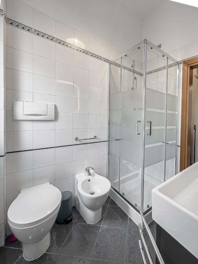 Realkasa Carracci Apartment Bologna Eksteriør bilde
